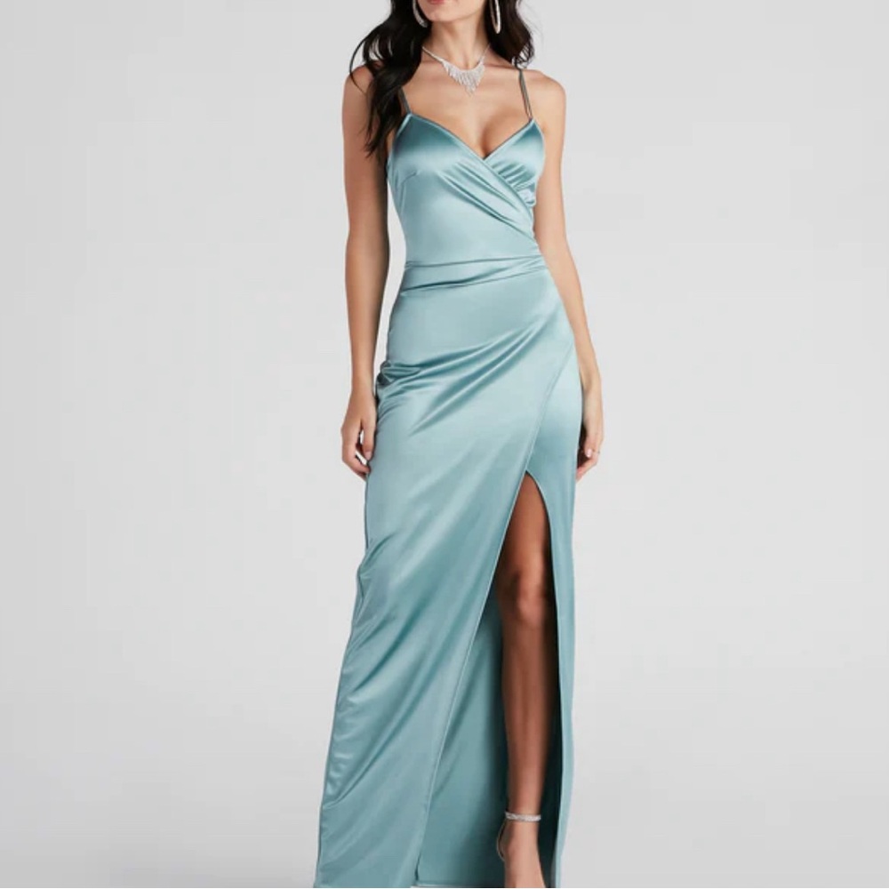 Windsor Prom Dress